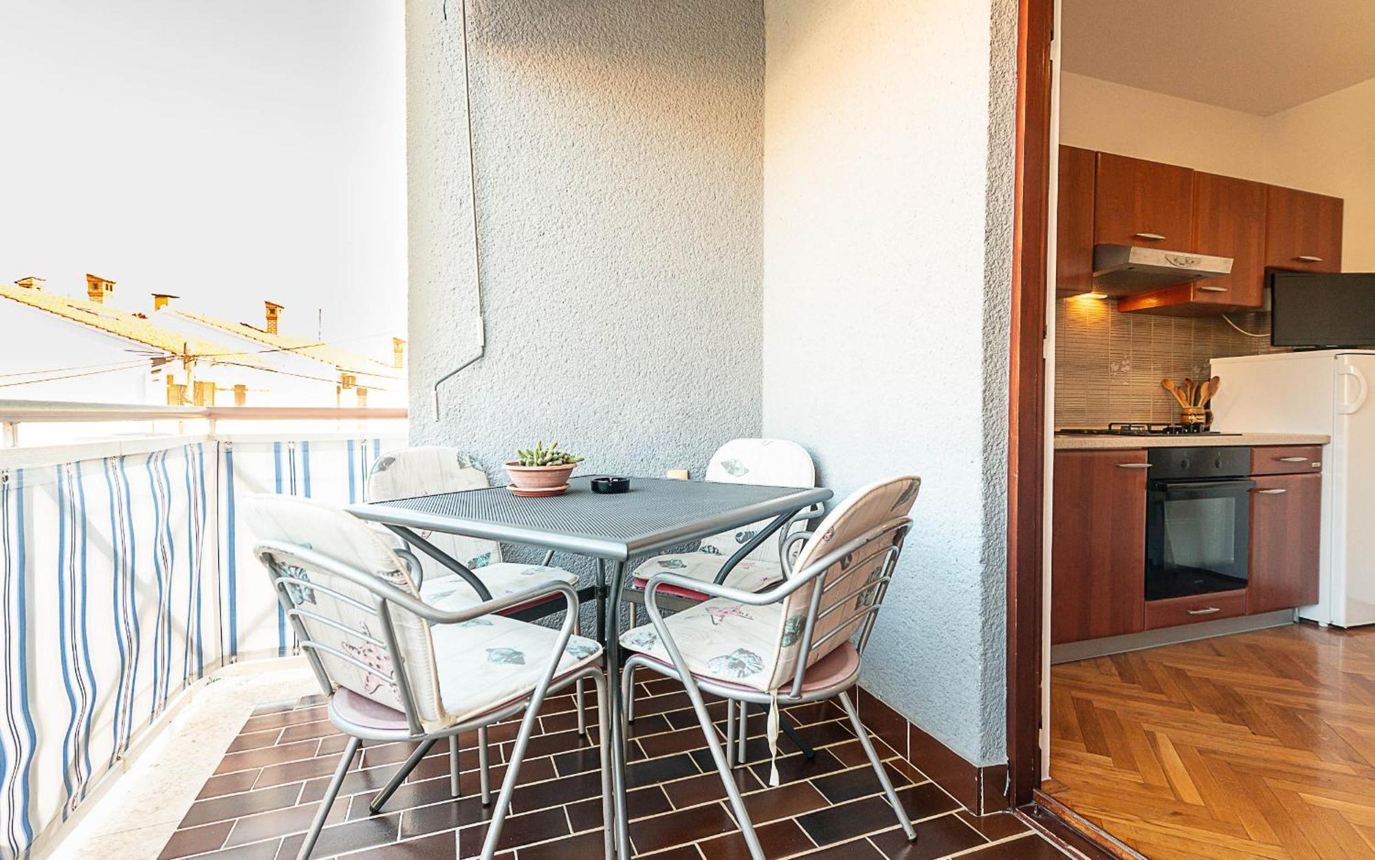 Apartments D&V Ровінь Екстер'єр фото